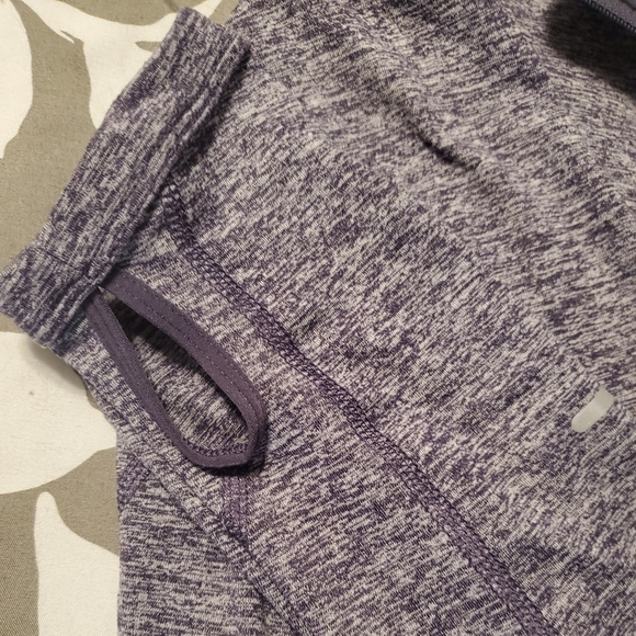 Nike Quarter Zip - Picture 2 of 3